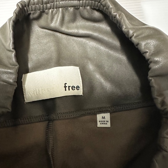 Legging Wilfred Free Aritzia - Picture 3 of 8